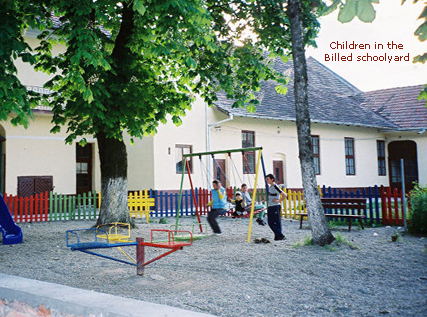 billed-muz-18-schoolyard